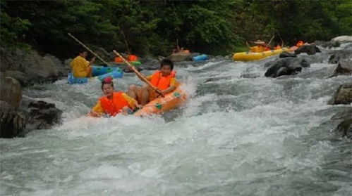 帝王五鉆 三清仙山山泉漂流與清風(fēng)溶洞金沙谷探秘