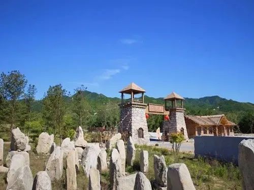 丹東向全國醫(yī)護(hù)工作者發(fā)出邀請 22個景點(diǎn)免門票，致敬最美逆行者