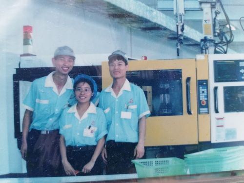 26年,2300多公里,400人——一群打工人在金沙谷的青春禮贊